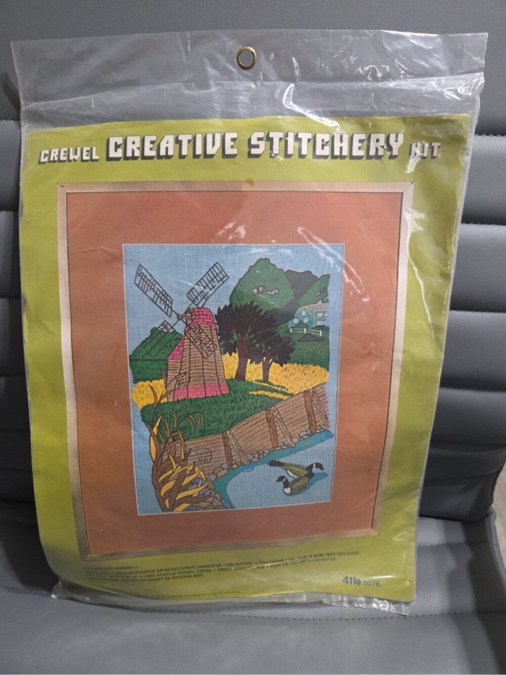 New Crewel Creative Stitchery Windmill Kit
